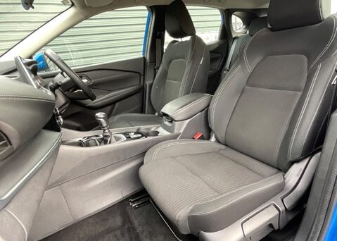 Nissan Qashqai DIG-T ACENTA PREMIUM MHEV 12