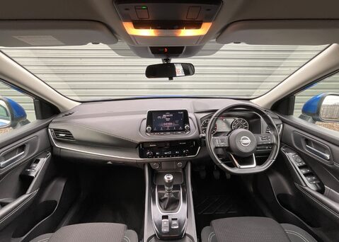 Nissan Qashqai DIG-T ACENTA PREMIUM MHEV 11