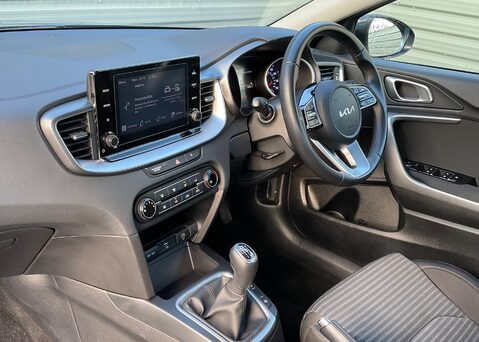 Kia Xceed 1.5 T-GDI '2' 11