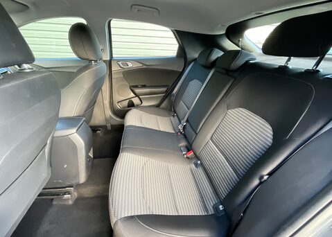 Kia Xceed 1.5 T-GDI '2' 15