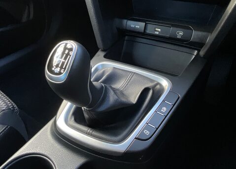 Kia Xceed 1.5 T-GDI '2' 22