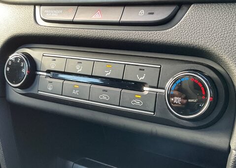 Kia Xceed 1.5 T-GDI '2' 21