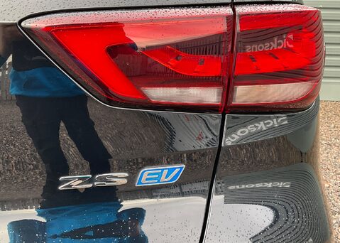 MG ZS EV 73kWh SE 13