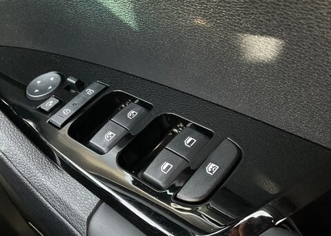 Kia Sportage 1.6 T-GDi '3' ISG 23