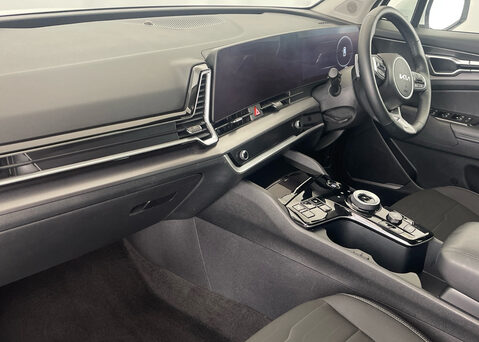 Kia Sportage 1.6 TDGI '3' DCT MHEV 8