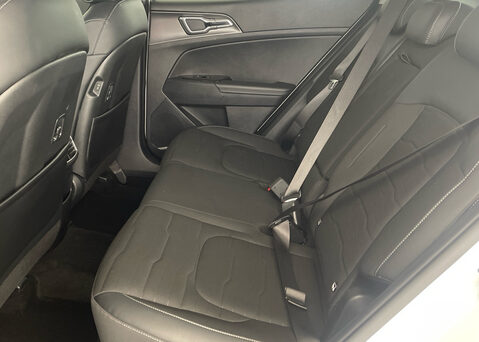 Kia Sportage 1.6 TDGI '3' DCT MHEV 12