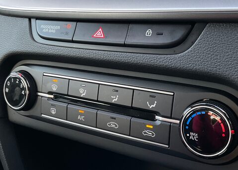 Kia Xceed 1.5 T-GDi ISG 2 21