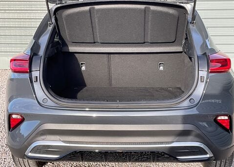 Kia Xceed 1.5 T-GDi ISG 2 23