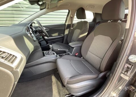 Kia Xceed 1.5 T-GDi ISG 2 10