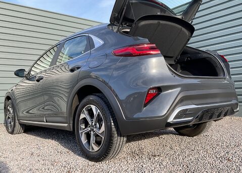 Kia Xceed 1.5 T-GDi ISG 2 15