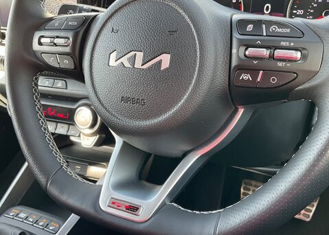 Kia Stonic 1.0 TGDi GT-LINE S ISG MHEV 23