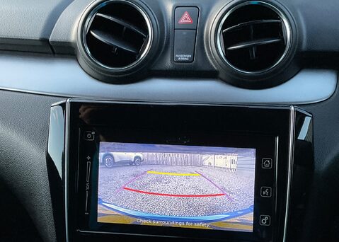 Suzuki Swift SZ5 DUALJET MHEV 22