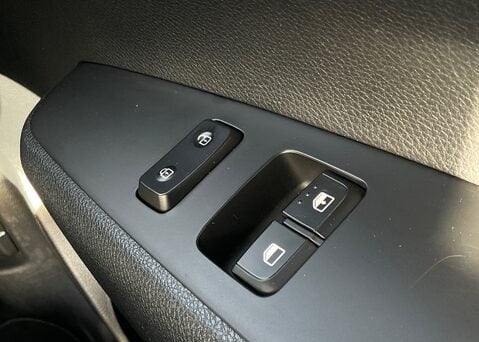 Kia Picanto '1' 1.0 DPi 22