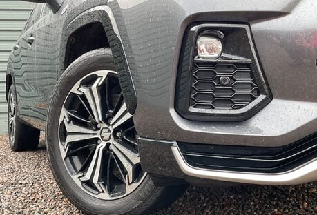 Suzuki Across E-FOUR PHEV