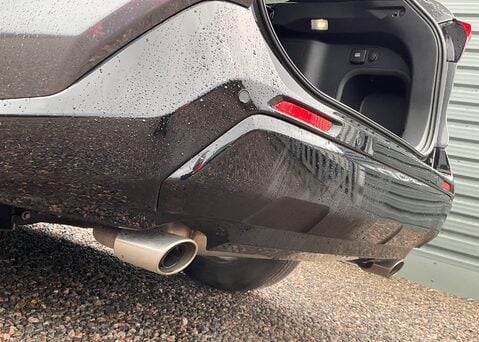 Suzuki Across E-FOUR PHEV 20