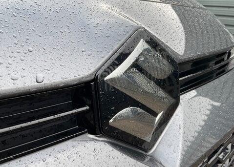 Suzuki Across E-FOUR PHEV 5