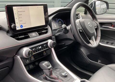 Suzuki Across E-FOUR PHEV 7