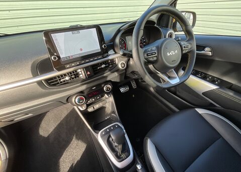 Kia Picanto 1.0 X-Line S 11