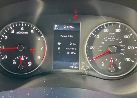 Kia Picanto 1.0 X-Line S 26