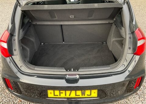 Kia Ceed 1.6 CRDi ISG GT-Line 19