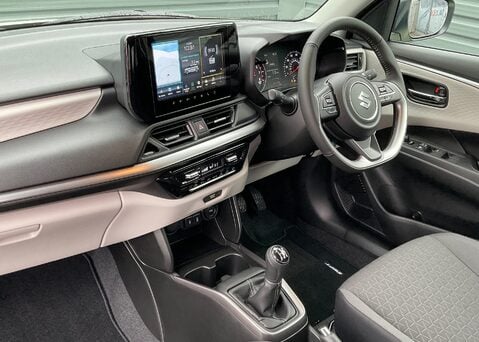 Suzuki Swift ULTRA ALLGRIP 15