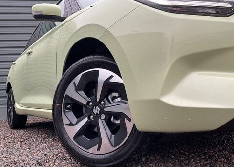 Suzuki Swift ULTRA ALLGRIP 2