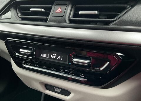 Suzuki Swift ULTRA ALLGRIP 19