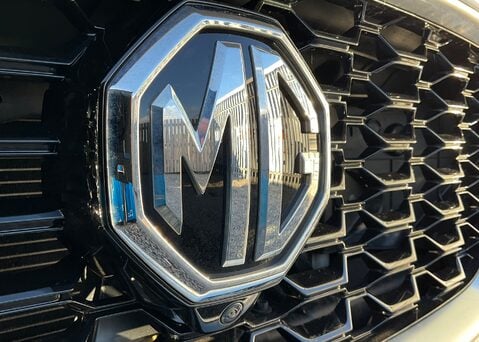 MG ZS 1.0 T-GDI EXCLUSIVE AUTO 4