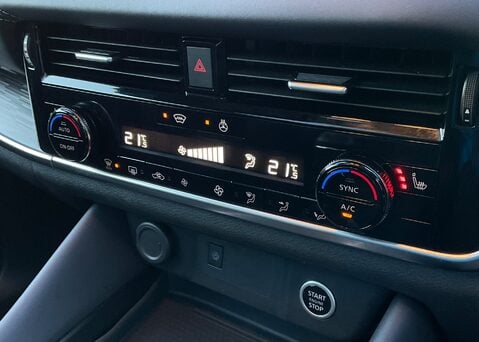 Nissan Qashqai DIG-T TEKNA MHEV 20