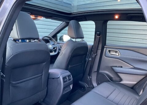 Nissan Qashqai DIG-T TEKNA MHEV 18