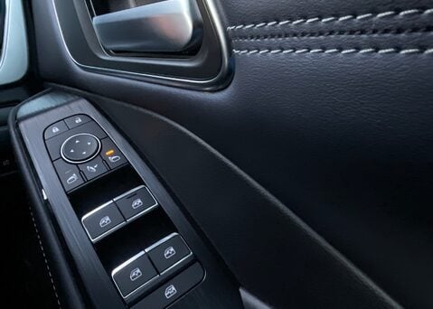 Nissan Qashqai DIG-T TEKNA MHEV 25