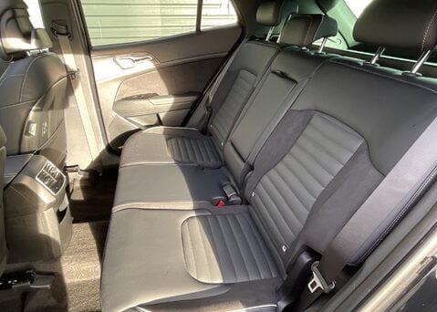 Kia Sportage 1.6 T-GDi GT-LINE ‘S’ HEV AWD 18