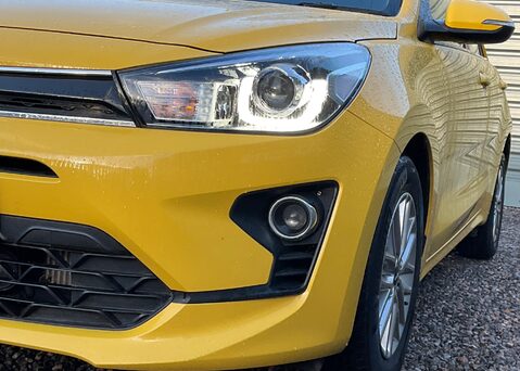 Kia Rio 1.0 T GDi 2 DCT 5