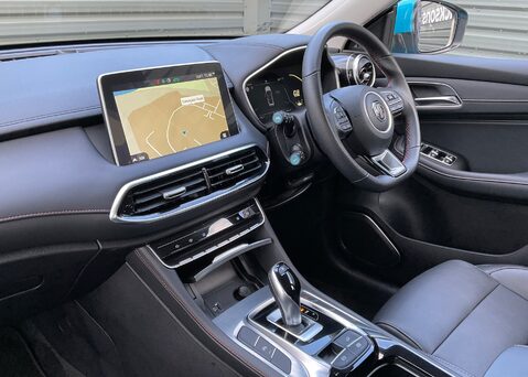 MG HS 1.5 T-GDI EXCITE DCT 7