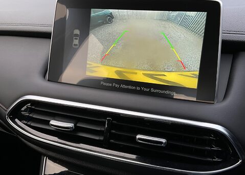 MG HS 1.5 T-GDI EXCITE DCT 18