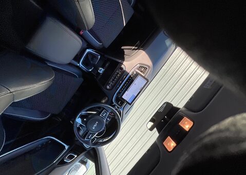 Kia Ceed 1.5 T-GDi ISG '3'  13