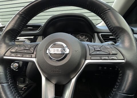 Nissan X-Trail DCI N-CONNECTA 4WD 23