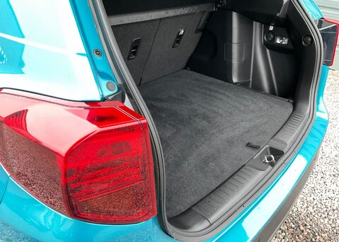 Suzuki Vitara SZ5 BOOSTERJET MHEV 21