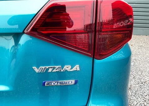 Suzuki Vitara SZ5 BOOSTERJET MHEV 23