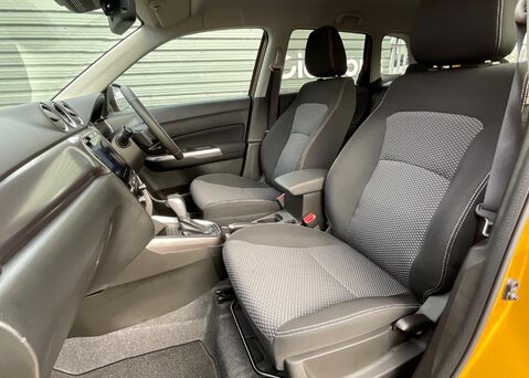 Suzuki Vitara MOTION 12