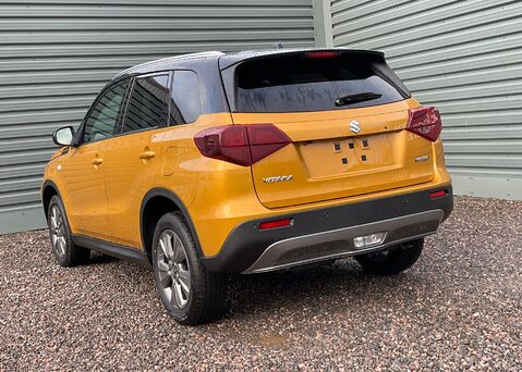 Suzuki Vitara MOTION 10