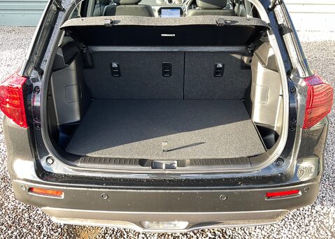 Suzuki Vitara ULTRA ALLGRIP 23