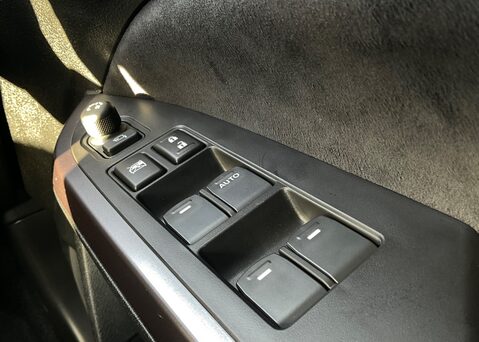 Suzuki Vitara ULTRA ALLGRIP 25