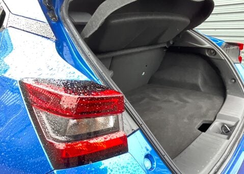 Nissan Juke DIG-T N-CONNECTA DCT 18