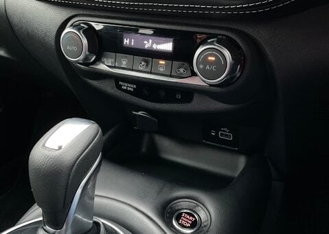 Nissan Juke DIG-T N-CONNECTA DCT 23