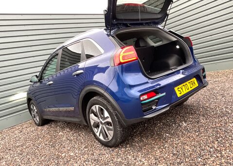 Kia Niro e-Niro '4+' 64 kWh 17