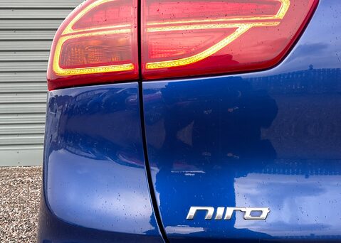 Kia Niro e-Niro '4+' 64 kWh 16