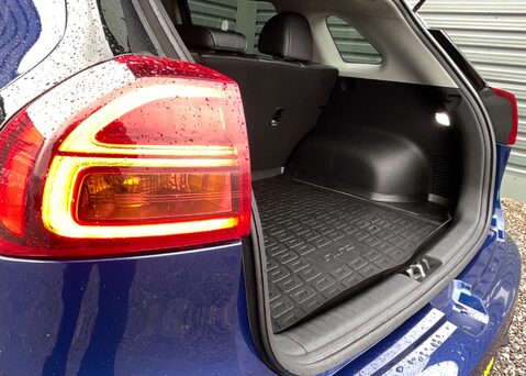 Kia Niro e-Niro '4+' 64 kWh 18