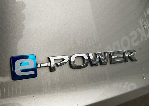 Nissan X-Trail E-4ORCE N-CONNECTA 19