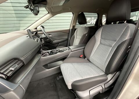 Nissan X-Trail E-4ORCE N-CONNECTA 14